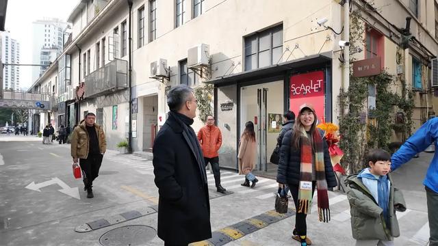 赛地聚焦：欧篮联今晨热度飙升，巴塞罗那调整名单，气氛紧张，细节决定成败