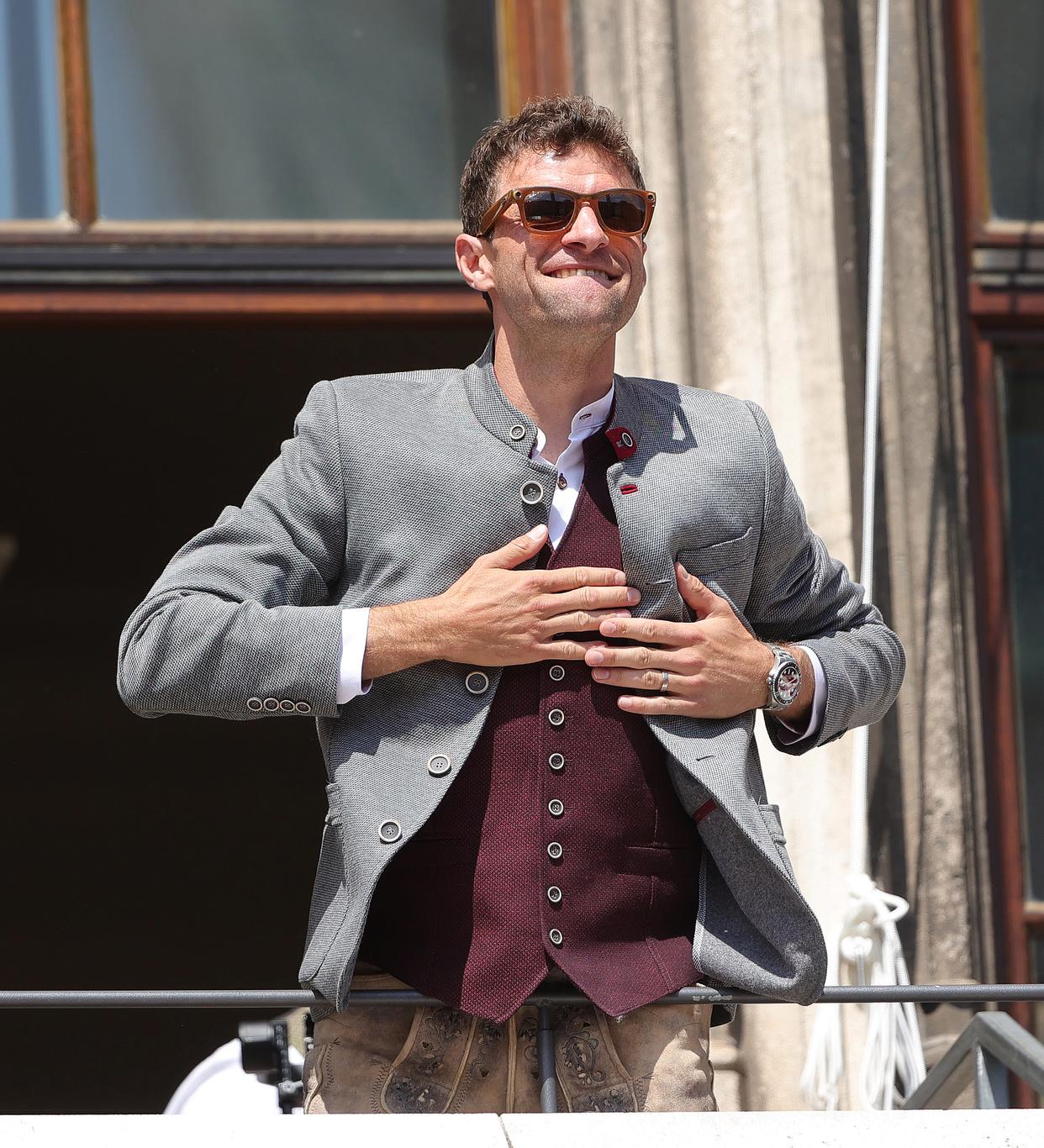 意甲倒计时，拜仁慕尼黑集结日复出首秀，细节引发关注，压力陡增，球队文化再被提及的简单介绍